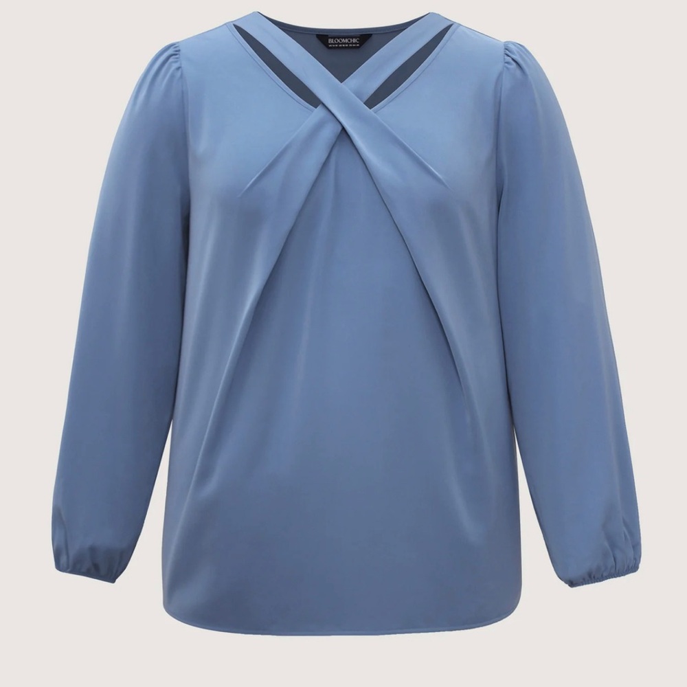 Bundle of 3- BloomChic Blouses - Picture 8 of 10